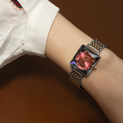 Facet Princess שעון נשים שוויצרי J8.778.M