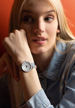 טען תמונה למציג הגלריה, Facet שעון נשים שוויצרי J5.668.M