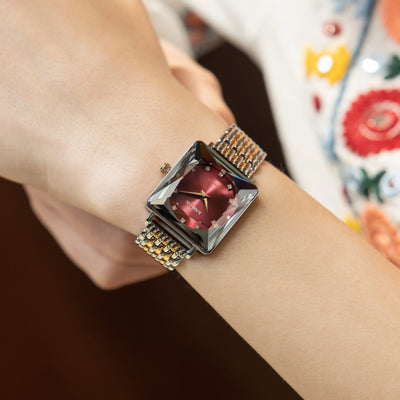 Facet Princess שעון נשים שוויצרי J8.778.M