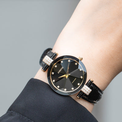 Facet Strass שעון נשים שוויצרי J5.614.M