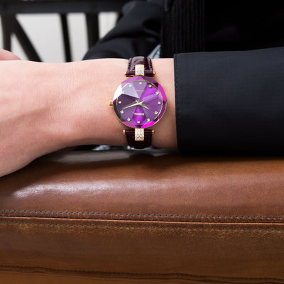 Facet Strass שעון נשים שוויצרי J5.616.M