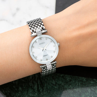 Facet Strass שעון נשים שוויצרי J5.636.M