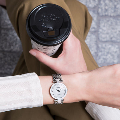 Facet Strass שעון נשים שוויצרי J5.636.M