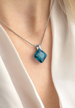 טען תמונה למציג הגלריה, Facet Princess שרשרת תליון JS.0033