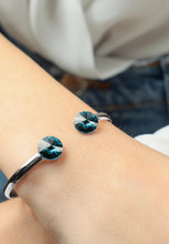 Load image into Gallery viewer, Facet Pyramid Bracelet JS.0069.S
