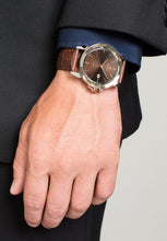 Load image into Gallery viewer, LeWy 3 Swiss Men&#39;s Watch J4.240.L
