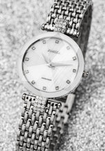 Load image into Gallery viewer, Facet Strass Swiss Ladies Watch J5.636.M
